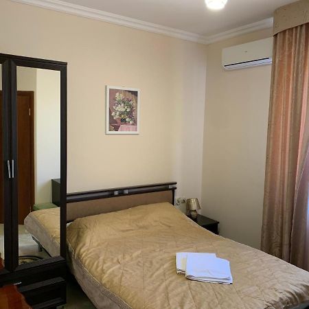 Guest House Aphyn Leto Гагра Экстерьер фото