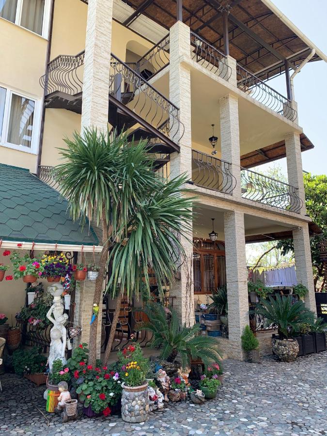 Guest House Aphyn Leto Гагра Экстерьер фото