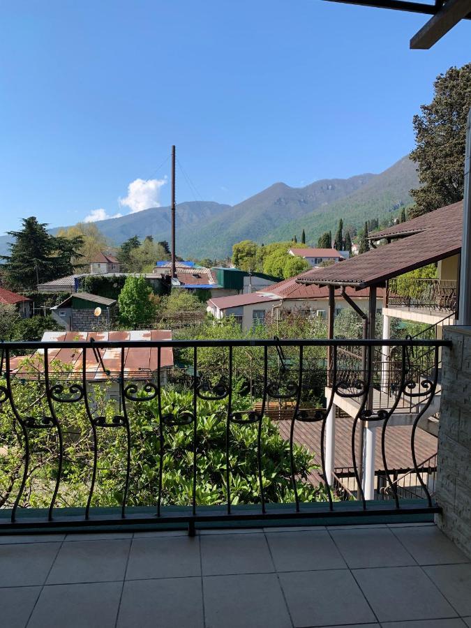 Guest House Aphyn Leto Гагра Экстерьер фото